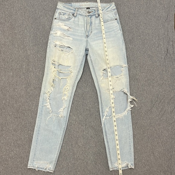 American Eagle distressed mom jeans size 0 - Picture 3 of 7